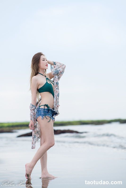 长腿美模 黄艾比(Abbie Huang) 浅水湾 [24P]