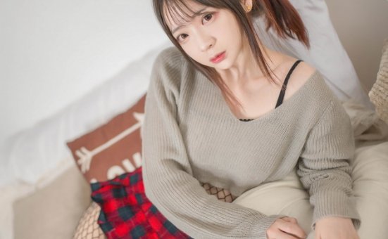 疯猫ss高清版 半胸毛衣 [25P134M]