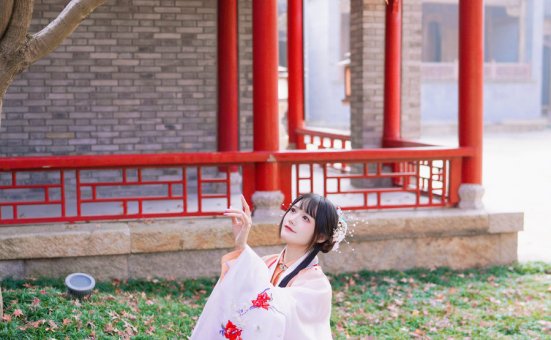 兔子Zzz不吃胡萝卜 – NO.131 红叶新赋 [37P-463MB]