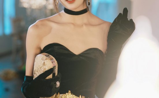 兔子Zzz不吃胡萝卜 – NO.124 黑天鹅之吻 [33P-458MB]