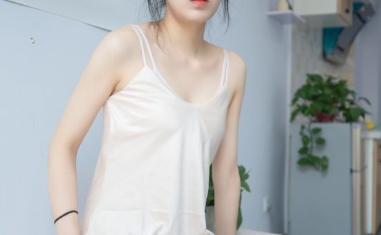 [MSLASS梦丝女神] 2020.11.02 NO.133 莹仙女《PINK》[53+1P387M]