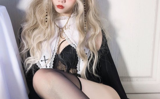 果咩酱w NO.011 – 叛逆修女[30P／207MB]