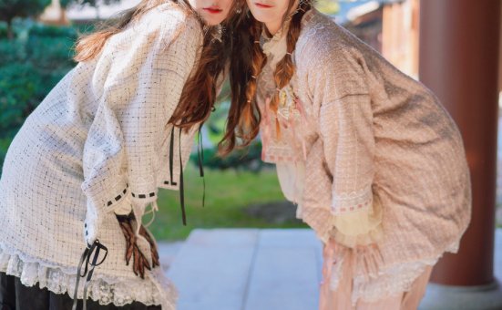 兔子Zzz不吃胡萝卜 –  西洋姐妹花 [34P-414MB]