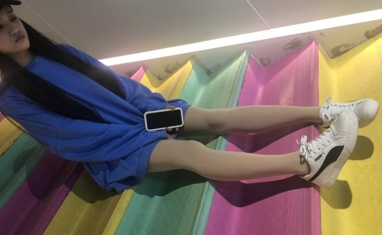 [最爱帆布鞋] 丝袜美腿写真 ON.35 图套+视频