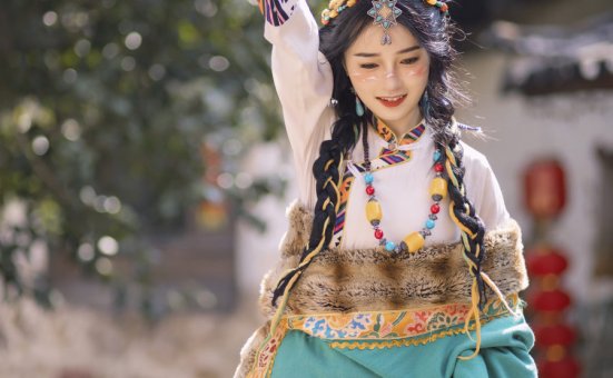 [XIUREN秀人网] 2018.08.22 No.1129 小魔女奈奈 [40+1P]