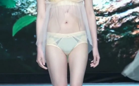 2019金肚兜内衣盛典走秀现场[mp4/187M]