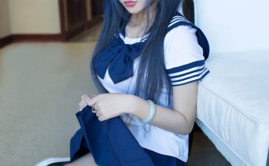 双马尾cosplay可爱学生妹