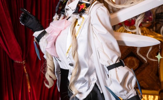 [楊衣 Yangyi] 202405 FOOT TIER [225P+ 4V-1.08G]