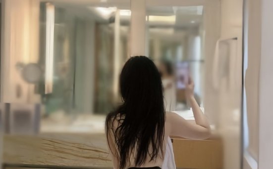 俏妞qiaoniuTT – 束带丝袜蜜桃臀[44P-235MB]