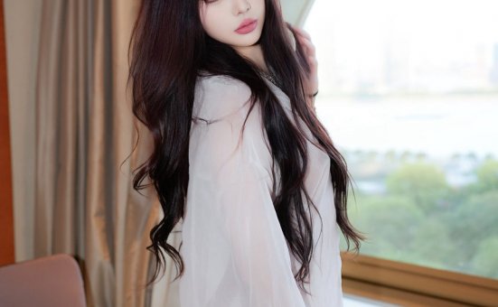 [XiuRen秀人网] 2024.08.12 No.9002 酒精阿姨 [77+1P]