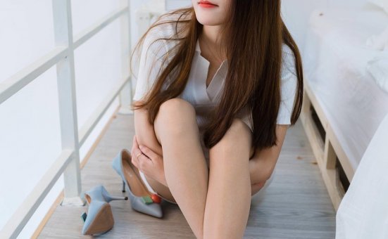 [IESS异思趣向] 2021.05.12 丝享家801：婉苹《自愈系白色玫瑰》[89P／97.5MB]