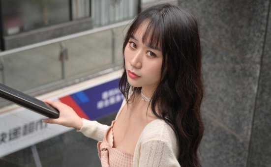 我丝你想 MX009 美西 公交车站奇遇记4 [74P-93MB]