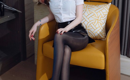 [XiuRen秀人网] 2021.12.28 No.4395 美桃酱 [50+1P]