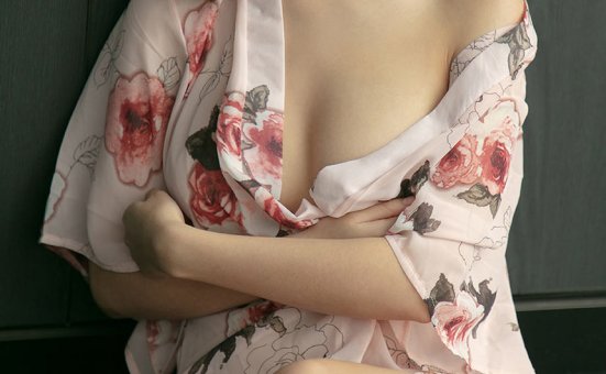 [Ugirls尤果网] 爱尤物 2019.12.29 No.1684 慢漫 柔情似水 [35P]