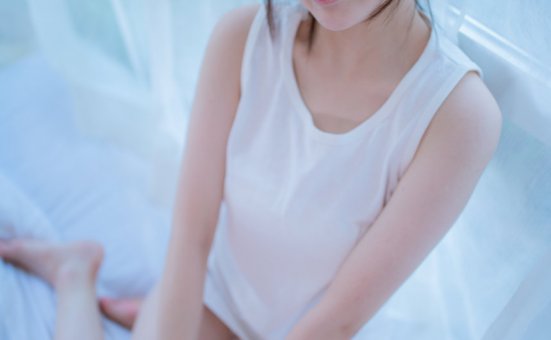 [YALAYI雅拉伊] 2020.08.26 Y694 瓶儿《木屋时光》[33P+1P/205M]