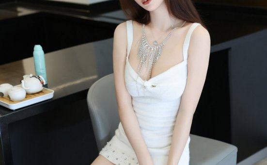 [XiuRen秀人网] 2023.11.21 No.7690 月酱儿 [69+1P]