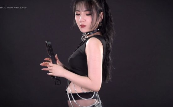 [Ligui丽柜]HD视频 2023.08.19 撕袜四马 小七[1V／1.09GB]