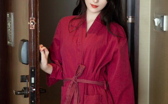 [XiuRen秀人网] 2022.09.22 No.5624 薇薇酱 [80+1P]