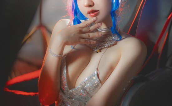 叫我千寻大人 NO.011 — 圣路易斯 [12P-51M]