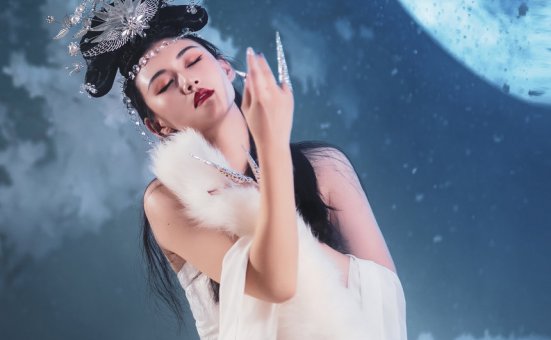 [YITUYU]艺图语 2021.07.21 九尾白狐 刺猬&惠子 [32P/281MB]