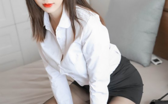 斗鱼主播w黑米粥w – 制服OL [34P-130MB]