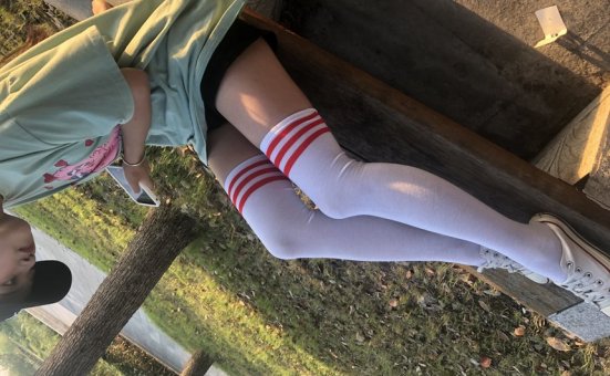 [最爱帆布鞋] 丝袜美腿写真 ON.41 图套+视频