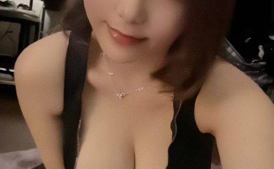 奶雯 – 小秀一下 [10P-23MB]