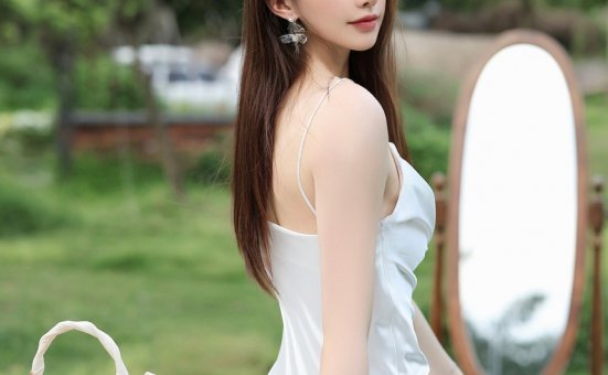 [IMISS爱蜜社] 2022.05.17 VOL.682 Lynn刘奕宁 [24+1P]