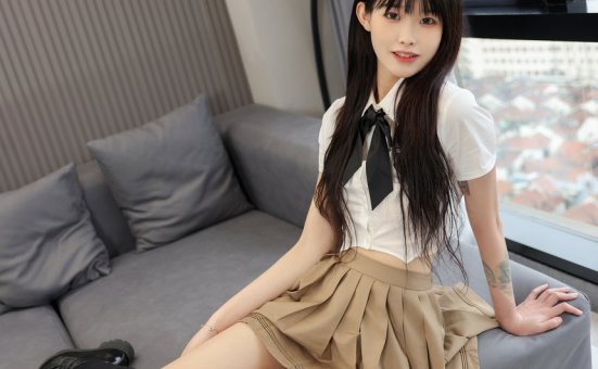 [MFStar模范学院] 2021.12.10 VOL.546 77qiqi [52+1P]