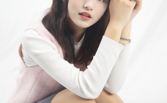 [MSLASS梦丝女神] 2019.12.04 V.037 璇璇2 9分颜值 视频版[1V483M]