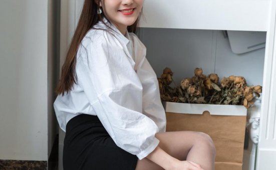 [IESS异思趣向]2020.06.15 丝享家761：婉萍《泡泡袖也性感》