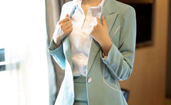 [XiuRen秀人网] 2020.11.18 No.2797 九千柒柒 [44+1P]