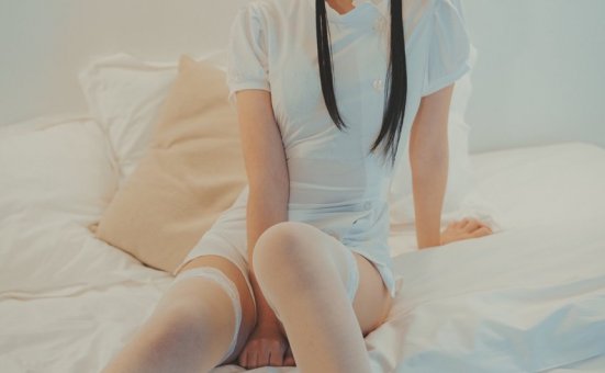 逐月Su – 小护士 [24P-65MB]