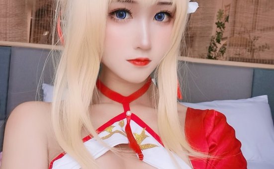 洛璃LoLiSAMA – 光荣凉夜香雪 [36P／436MB]