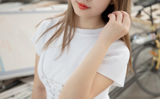 [MSLASS梦丝女神] 2019.08.29 小除夕《废墟的小白鞋》[51P-474MB]