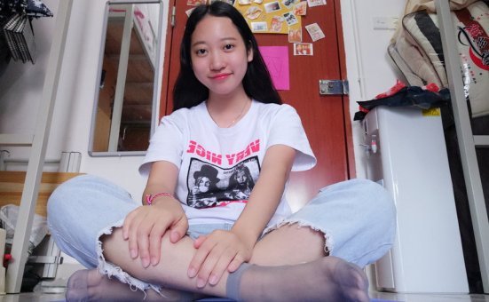 学妹校园寝室短丝系列015期 锦玲[61P／125MB]