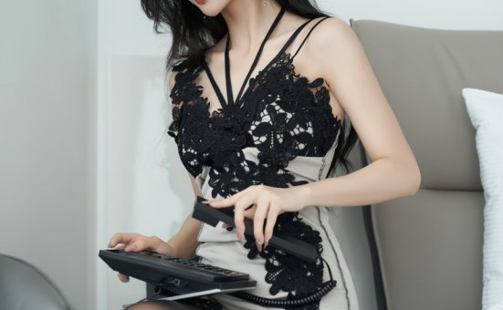 [XiuRen秀人网] 2023.08.31 No.7316 浅浅Danny [84+1P]