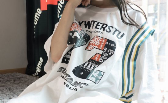 [电喵女神] 灵唯 白丝 [100P-292M]