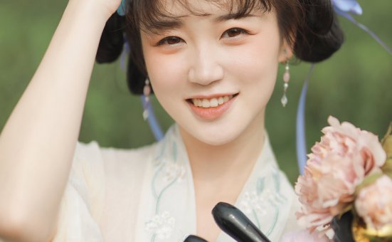 [YITUYU]艺图语 2021.06.02 青青白茶 柚子 [32P-394MB]