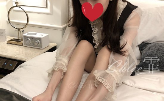 Chloe霏霏足丝套图合集 [17.5G]