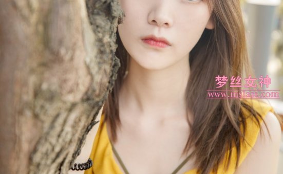 [MSLASS]梦丝女神 – 张思敏 甜甜的丝袜美腿 [68P-425MB]