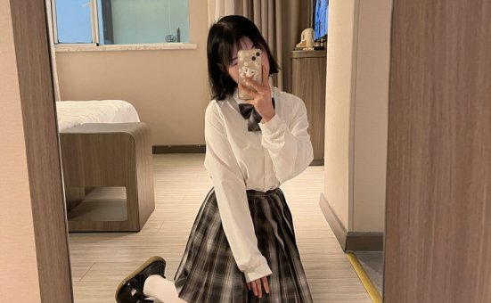 誉铭摄影《2022第10期》[110P+1V-1.01G]