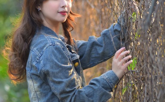 [YALAYI雅拉伊]2024.02.28 NO.1113 抚摸你的脸庞[35+1P／866MB]