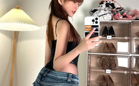 张思允 – 牛仔短裤 [11P-53MB]