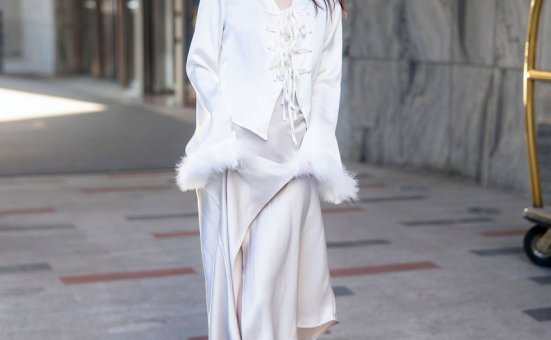 [XiuRen秀人网] 2022.10.20 No.5734 薇薇酱 [87+1P]