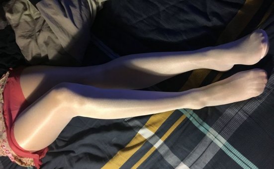 微博博主凯瑟琳丝袜高跟美脚写真【25.32GB】