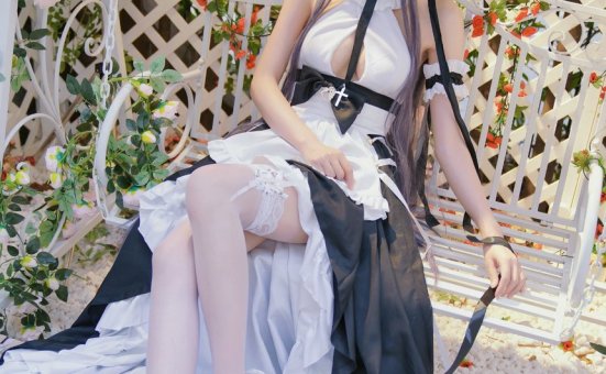 彩芸_Nebula – NO.05 奥古斯特女仆 [12P-26MB]