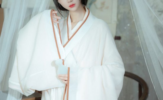 [YITUYU艺图语]2023.04.30 彼时 绮罗生的小苏苏[24+1P／234MB]