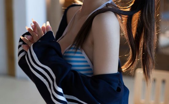 河豚抚子 – NO.01 夏日比基尼 蜜桃臀 [28P-43MB]