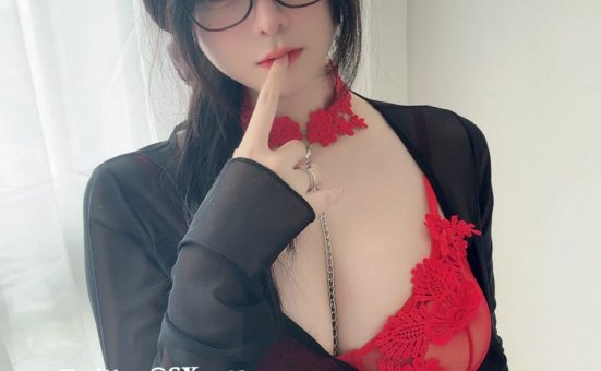 眼酱大魔王w  Fantia 2024年04月会员订阅 [50P2V-379MB]